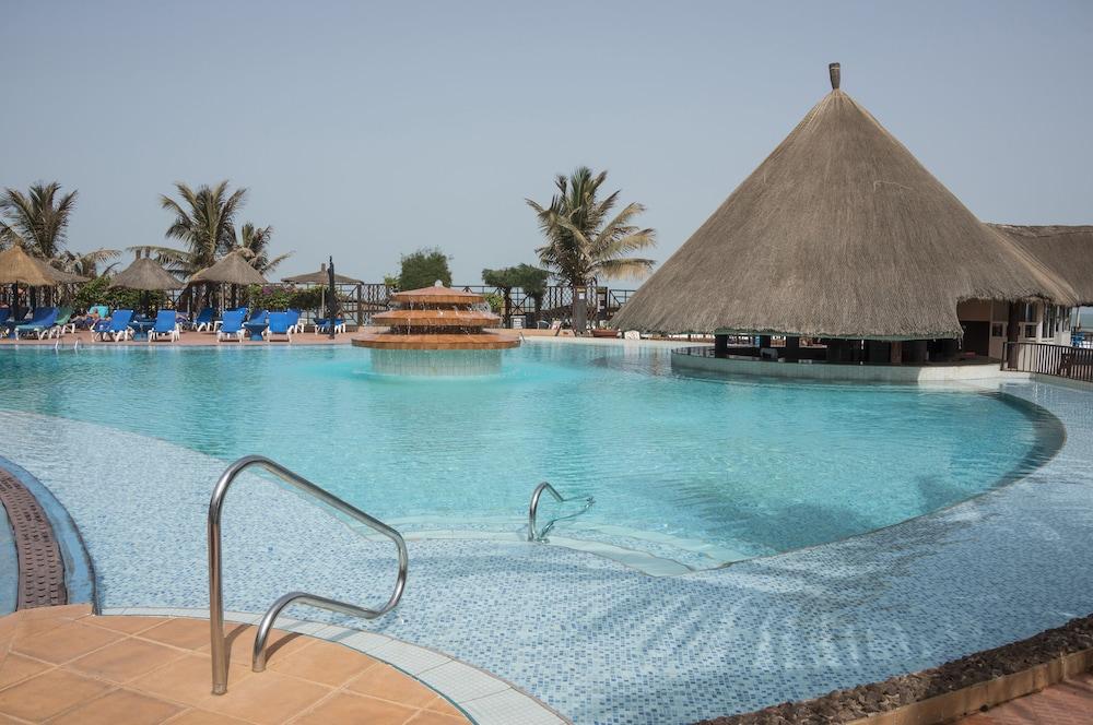 קולולי Senegambia Beach Hotel מראה חיצוני תמונה