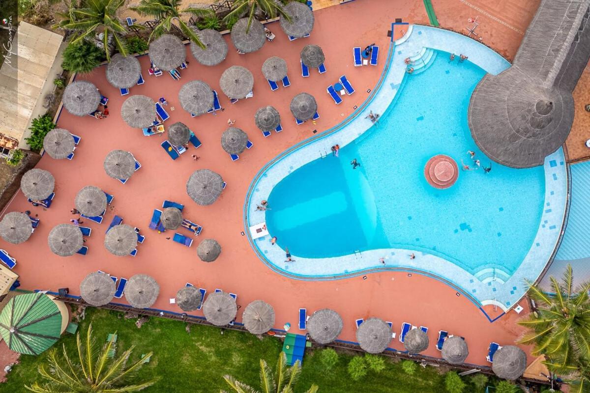 קולולי Senegambia Beach Hotel מראה חיצוני תמונה