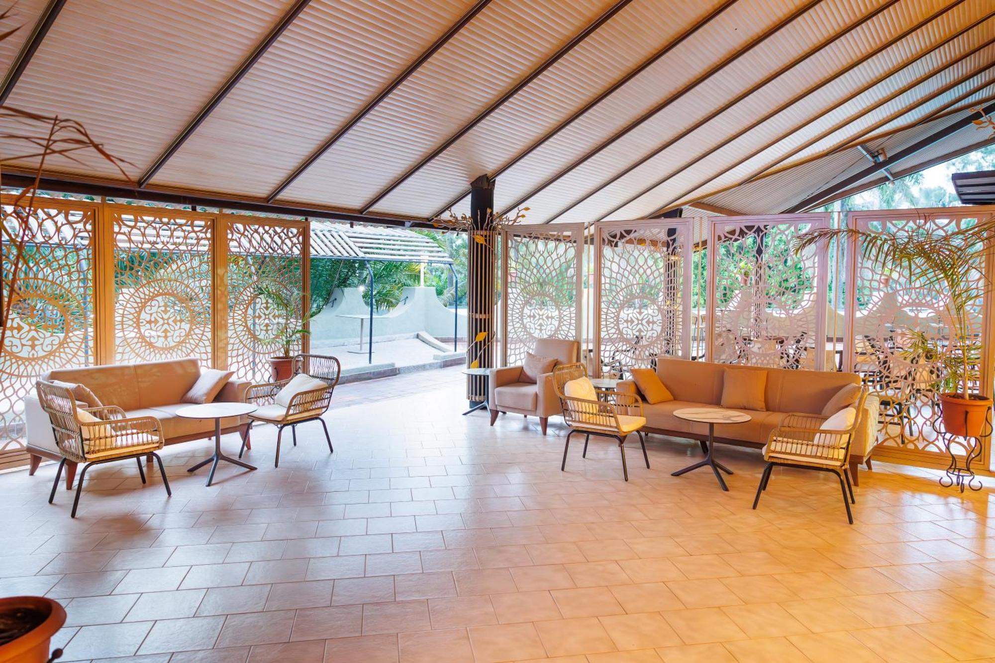 קולולי Senegambia Beach Hotel מראה חיצוני תמונה