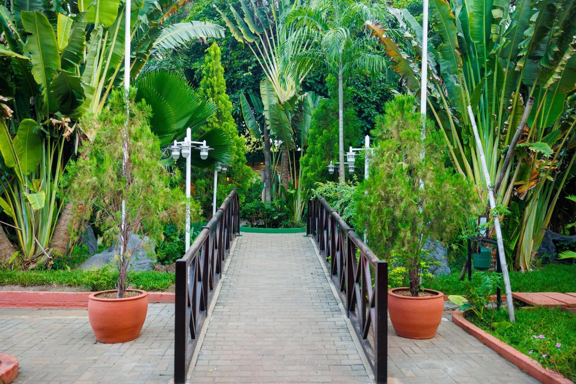 קולולי Senegambia Beach Hotel מראה חיצוני תמונה