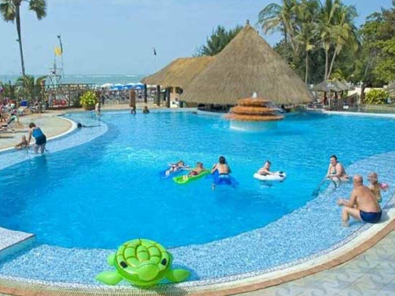 קולולי Senegambia Beach Hotel מראה חיצוני תמונה